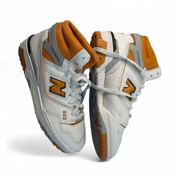 New Balance men’s ' Gray and Orange Sneakers - Picture 1 of 5